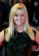 Reese Witherspoon  2d4010172637786