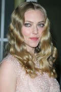 Amanda Seyfried 585ebd176114652