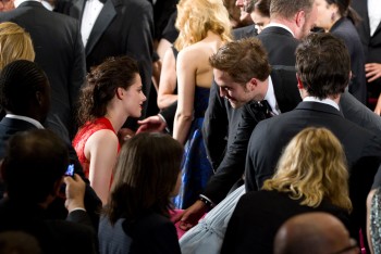 26 Mayo- Fotos de Rob y Kristen en la premiere de Cosmopolis A68b1a192177357