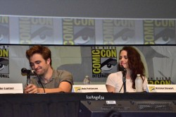 17 Julio-Más Fotos del Panel y La Conferencia de Prensa de Comic.con 2012  01f22c201886435