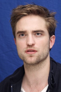 Breaking Dawn Press Conf. portraits D9c5d9158704248