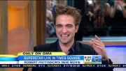 15 Agosto- Robert Pattinson en el programa Good Morning America  28edb1206100553