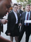 Kristen Stewart - Imagenes/Videos de Paparazzi / Estudio/ Eventos etc. - Página 24 327f33192933903