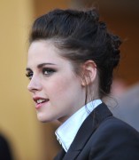 Kristen Stewart - Imagenes/Videos de Paparazzi / Estudio/ Eventos etc. - Página 24 Bb635e192936744