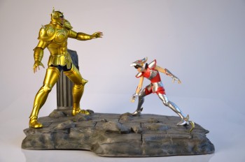 [Piziitoys] Diorama Seiya VS Aldébaran 2ad3b4168318711