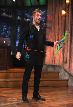 Robert Pattinson au Jimmy Fallon Show - 10.11.2011 13f629158601482