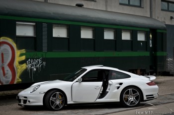 [Séance photos] 997 Turbo pack carbone B98b93187305852