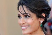 Freida Pinto D7f471190752426