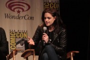 Kristen Stewart - Imagenes/Videos de Paparazzi / Estudio/ Eventos etc. - Página 22 850b6b180381056