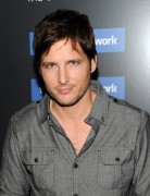 Peter Facinelli attends The Cinema Society Screening Of "The Social Network" 11ceae99994822