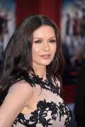 Catherine Zeta Jones 46b19a195380416