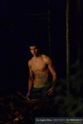 Taylor Lautner on the set of 'New Moon' A0f6ab78149341