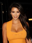 Kim Kardashian 81b71b186684294