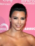 Kim Kardashian 21d832185782861