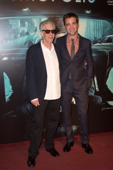 31 Mayo - Fotos de Robert en el Screening de Cosmopolis en Paris!!! * Editado * 4eb541193100675