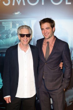 31 Mayo - Fotos de Robert en el Screening de Cosmopolis en Paris!!! * Editado * D9f77f193100211