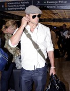 Kellan Lutz at Washington Dulles international airport Sept. 20th 2010 68e30498890131