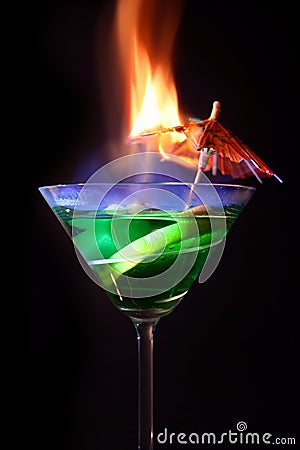 Welcome to Kevash. - Page 31 Flaming-cocktail-9354586