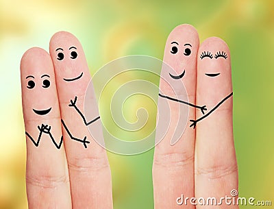 الرسم على الاصابع  Funny-fingers-faces-drawn-fingers-28437564