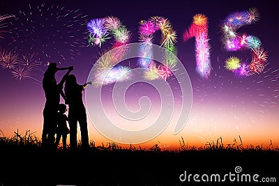 Especial de Navidad. - Página 2 Happy-new-year-family-watching-fireworks-celebrate-standing-hill-45052926