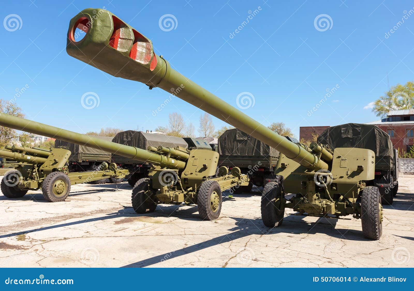 Artillería del Ejército El-ob%C3%BAs-msta-b-de-mil%C3%ADmetros-50706014