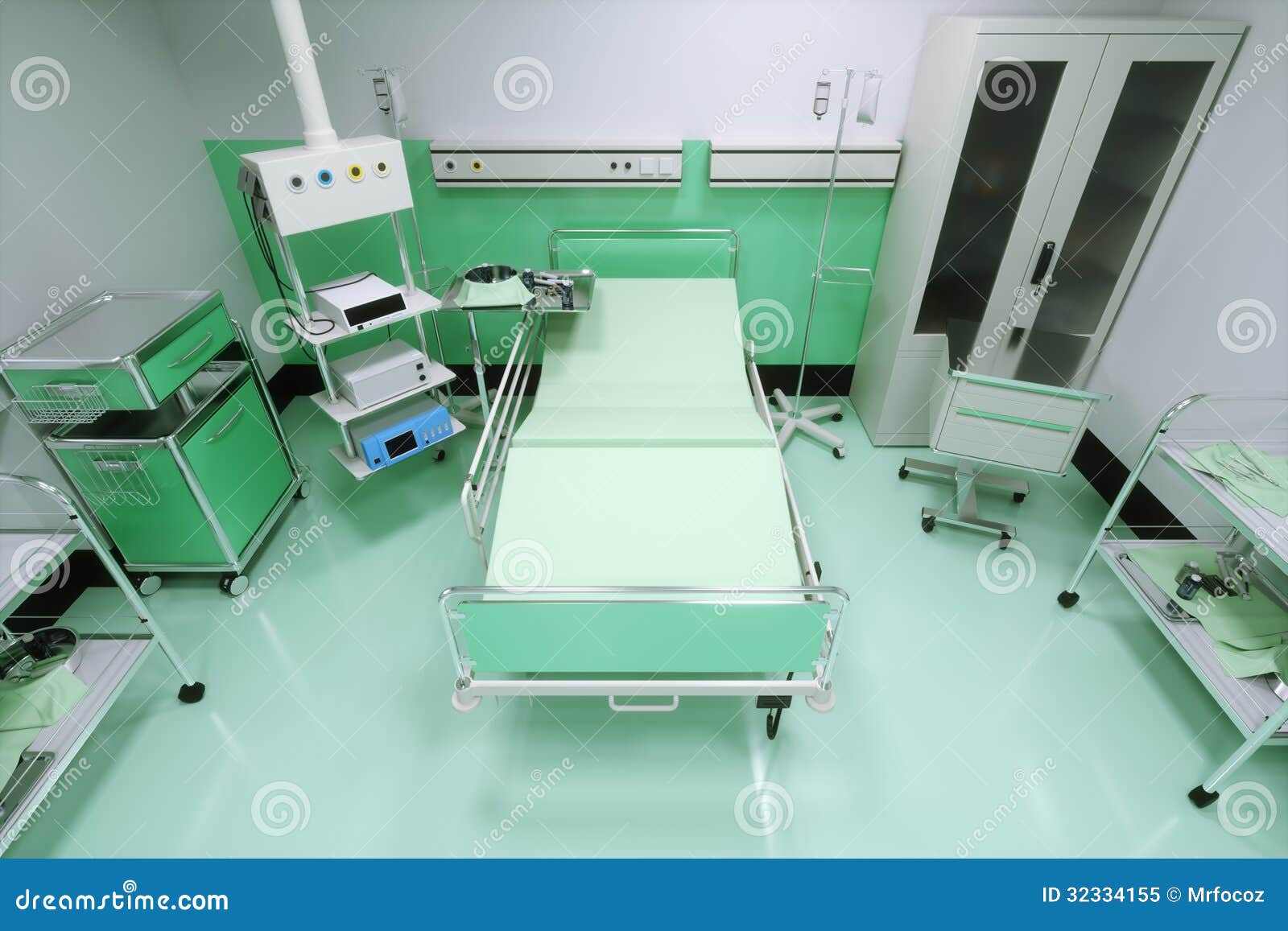 alta o cuarentena (prueba valor Ruyia Bravely) Empty-bed-hospital-room-surgical-center-recovery-32334155