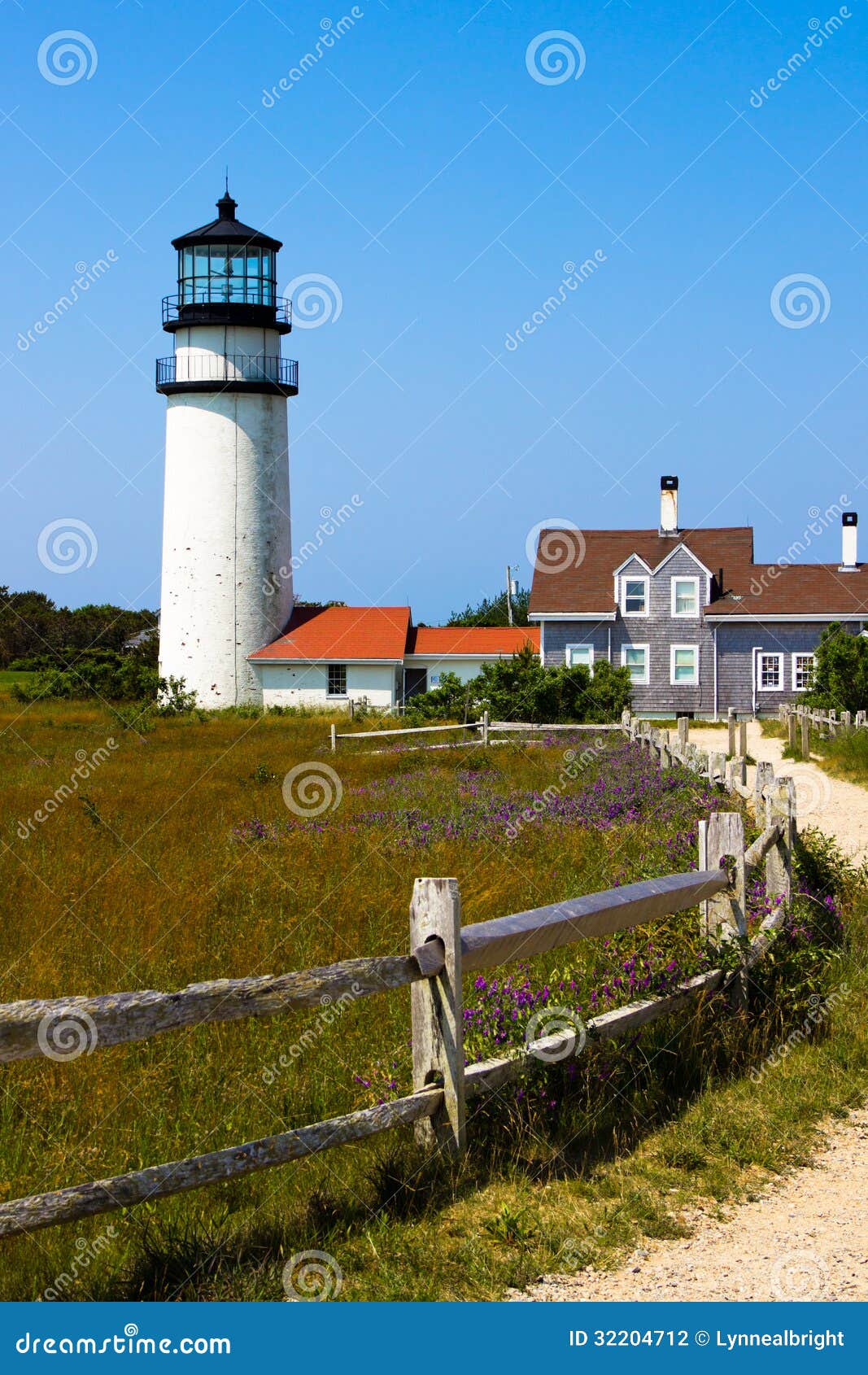 le phare de Martin du 12 avril trouvé par Jovany Phare-de-cape-cod-32204712