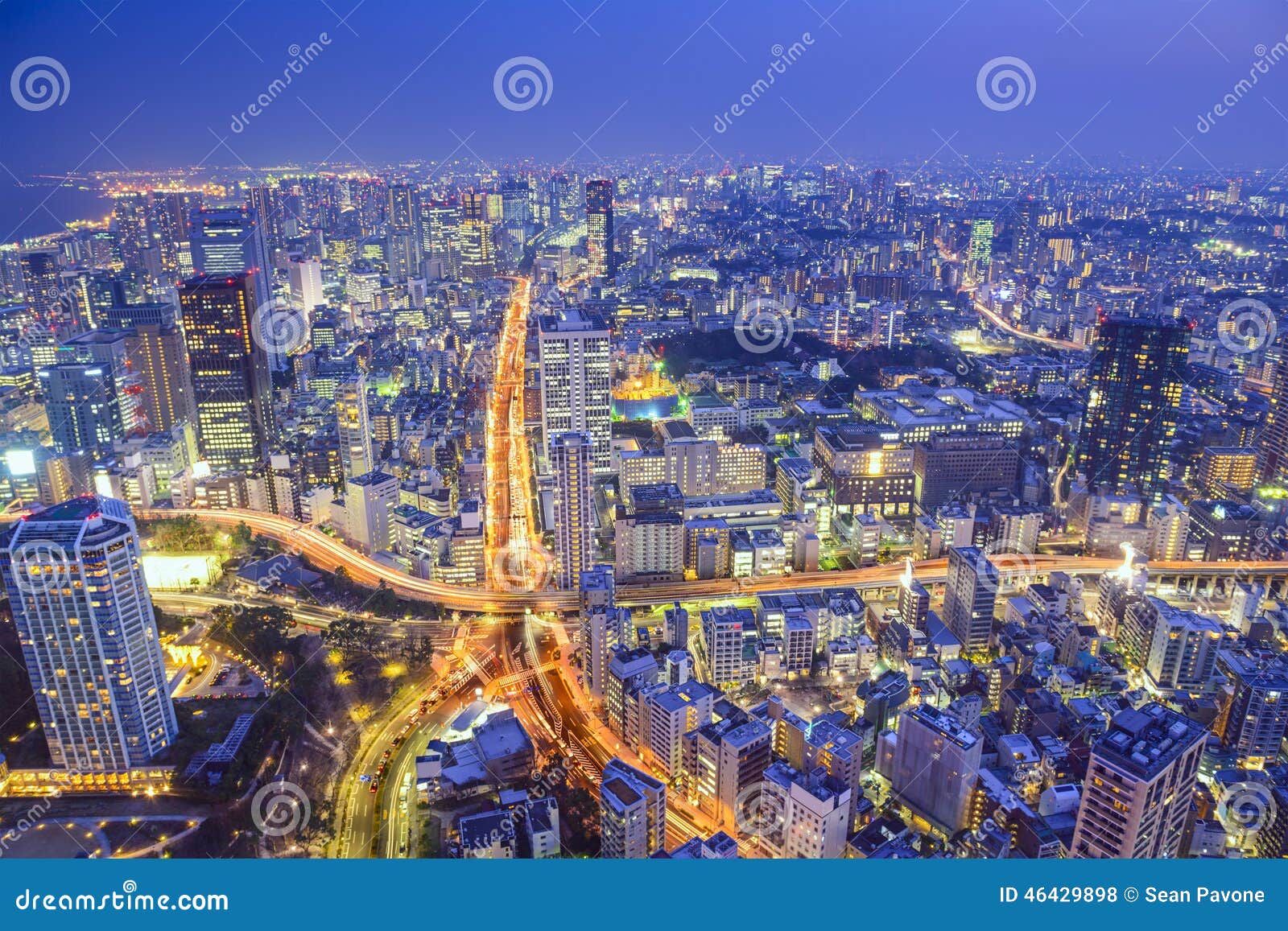 20 mejores países de Oriente Tokio-paisaje-urbano-de-jap%C3%B3n-y-carreteras-46429898