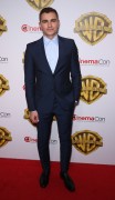 Дэйв Франко (Dave Franco) Warner Bros. Pictures Presentation during CinemaCon 2017 at The Colosseum at Caesars Palace (Las Vegas, 29.03.2017) - 107xHQ B3263d593468413