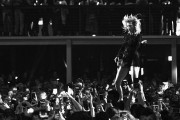 Тейлор Свифт (Taylor Swift) performs at the Super Saturday Night Concert at Club Nomadic, 04.02.2017 (15xHQ) Ac533e590524343