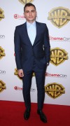 Дэйв Франко (Dave Franco) Warner Bros. Pictures Presentation during CinemaCon 2017 at The Colosseum at Caesars Palace (Las Vegas, 29.03.2017) - 107xHQ 6ac3c1593468323