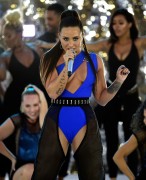 Деми Ловато (Demi Lovato) performing at Palms Pool & Dayclub in Las Vegas, 25.08.2017 (9xHQ) 6fd8f5590524013