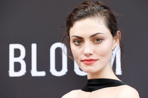 Phoebe Tonkin F02dde1048386924