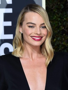 Margot Robbie 8bcabe902567014