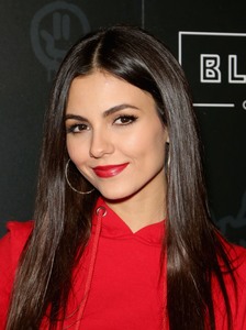 Victoria Justice 0a9ceb902683024