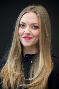 Amanda Seyfried B98c251051930574