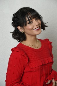 Vanessa Hudgens C39177902676174