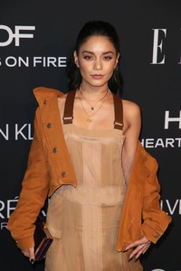 Vanessa Hudgens 29a53f1003271334