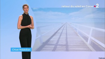 Chloé Nabédian - Juillet 2019 49422f1277568694