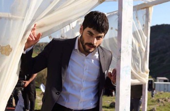 Hercai - set - poze - Pagina 2 82cd5e1221550194