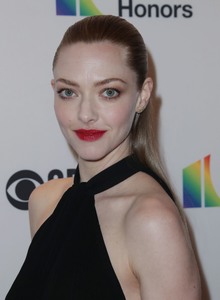 Amanda Seyfried 09a7a71051893124