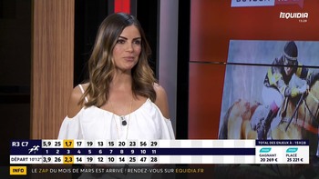 Amélie Bitoun - Avril 2018 E5fc1e820819383