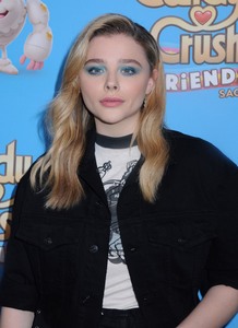 Chloe Grace Moretz 95591c999863574