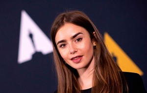 Lily Collins Ff13661026996674