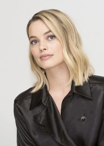 Margot Robbie 6be1f1902562984