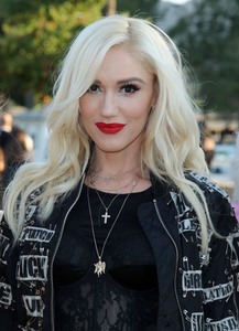 Gwen Stefani 87ae70893725004