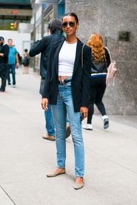 Jasmine Tookes - Sayfa 2 D252711022333294