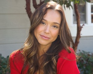 Alexis Ren 037e701001822144