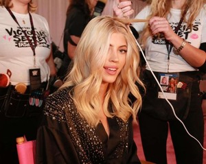 Devon Windsor 43b7df1027004904