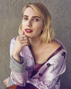 Emma Roberts 78bca6996670604